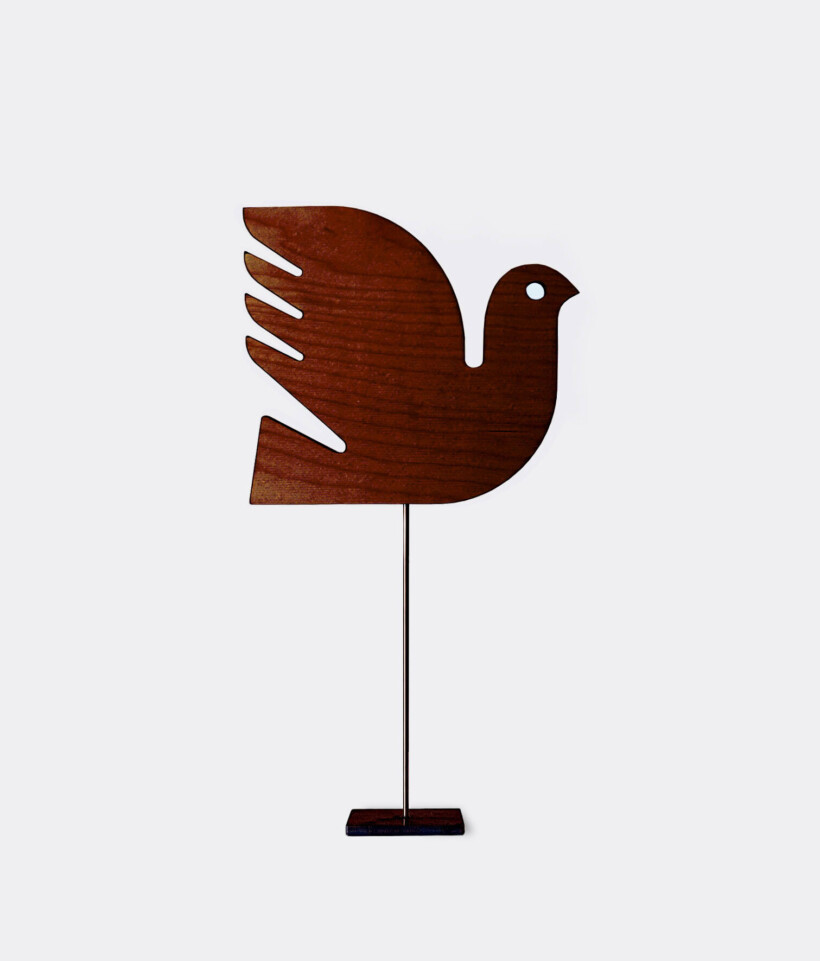 Dove by artist Patrick Murphy made from plywood